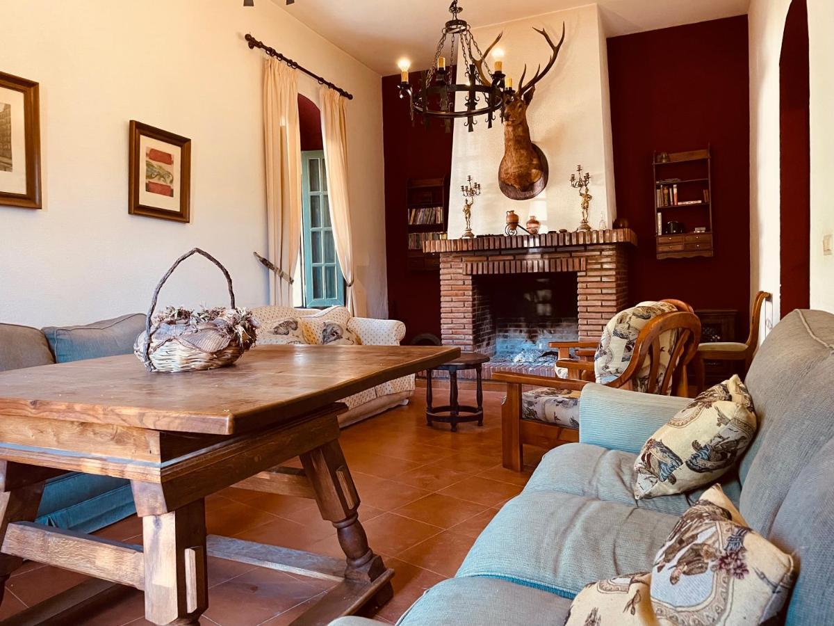 Casa Rural Finca De Las Encarnaciones Bajas Villanueva de San Juan 外观 照片
