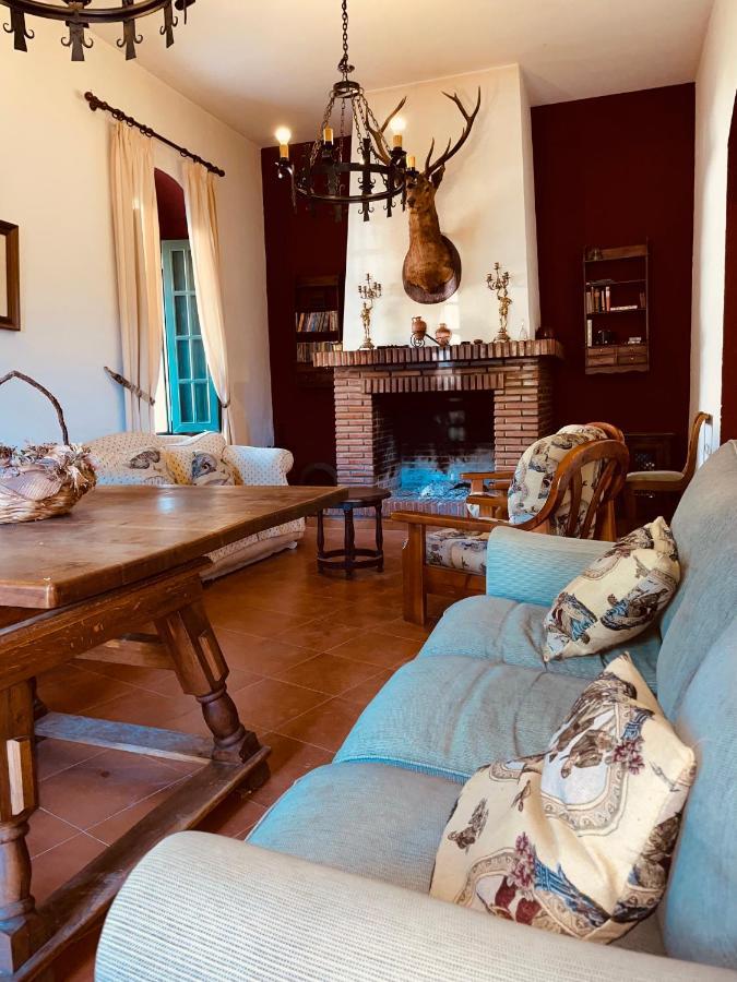 Casa Rural Finca De Las Encarnaciones Bajas Villanueva de San Juan 外观 照片